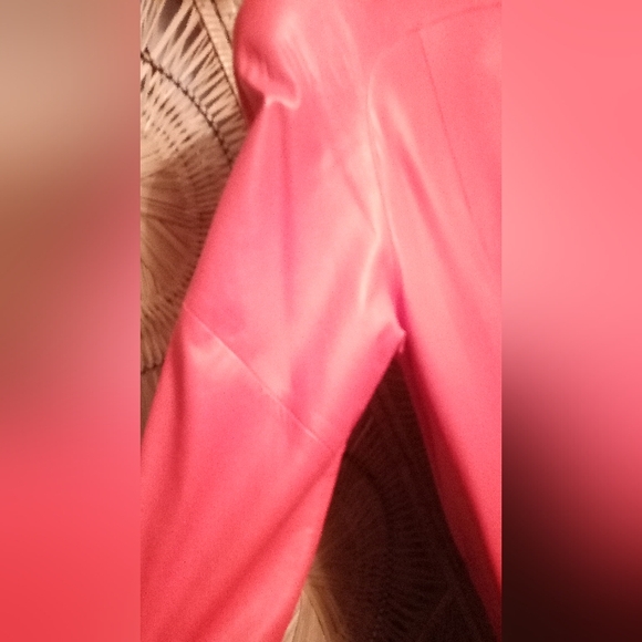 Vakko Red Leather Coat Small ♥️ - Picture 8 of 11